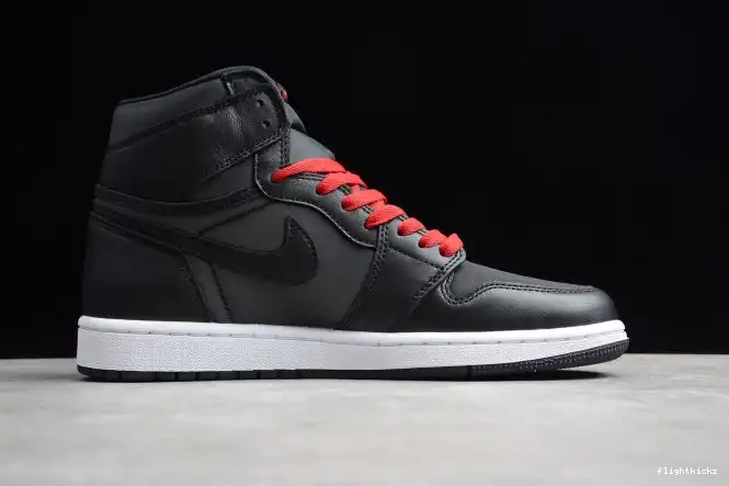 Air High OG Black Satin Jordan 1 Retro 555088-060 0625